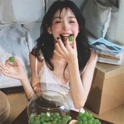 垂乳女
